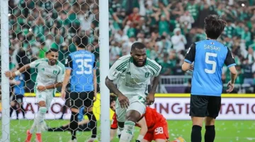 عودة ثنائي الوسط.. تشكيل أهلي جدة يكتمل قبل مواجهة النجمة في الدوري السعودي